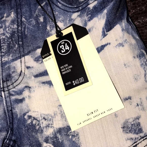 Encrypted Jeans - Picture 3 of 3